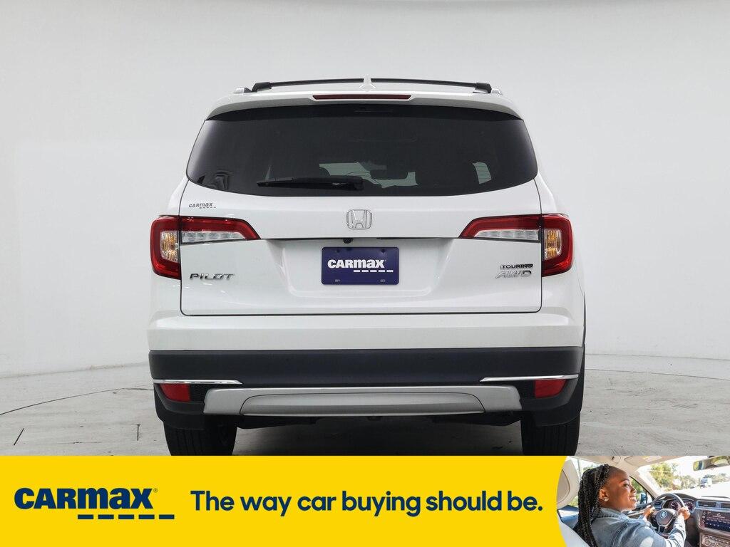 used 2022 Honda Pilot car, priced at $37,998