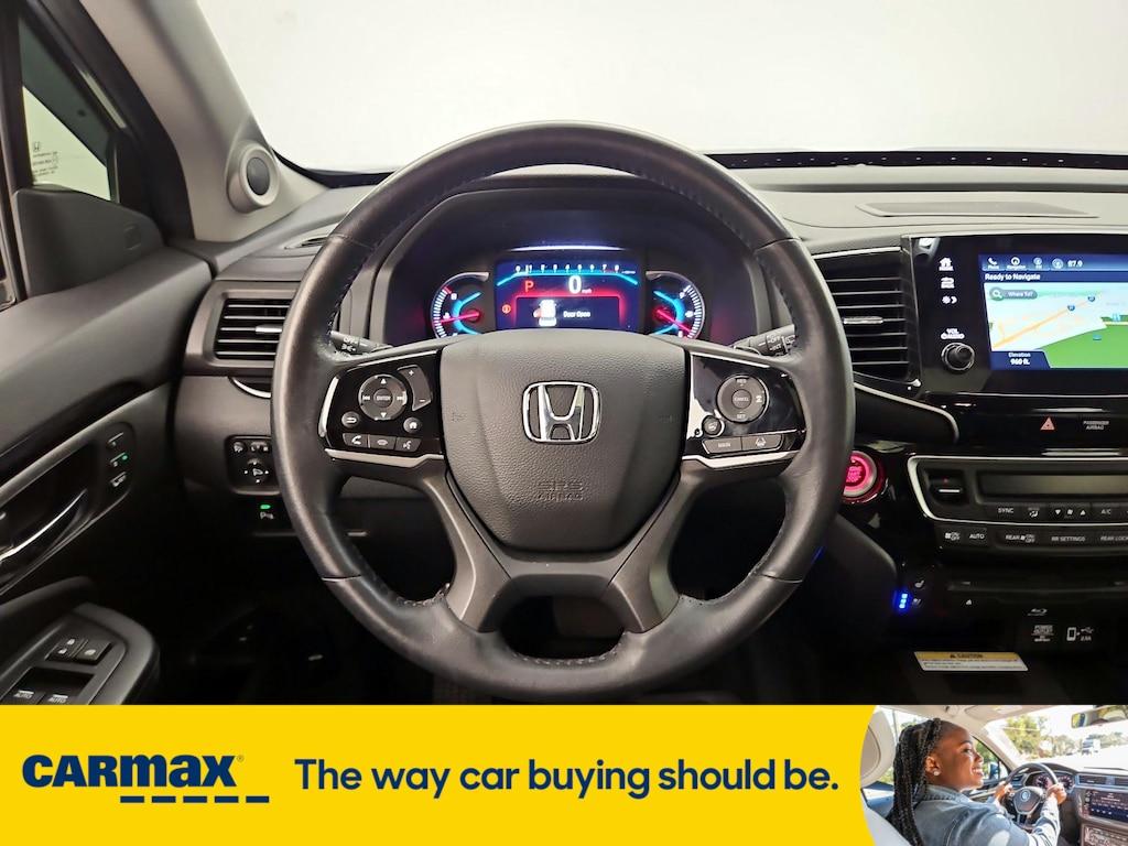 used 2022 Honda Pilot car, priced at $35,998