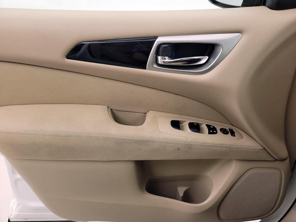 used 2015 Nissan Pathfinder car, priced at $15,998