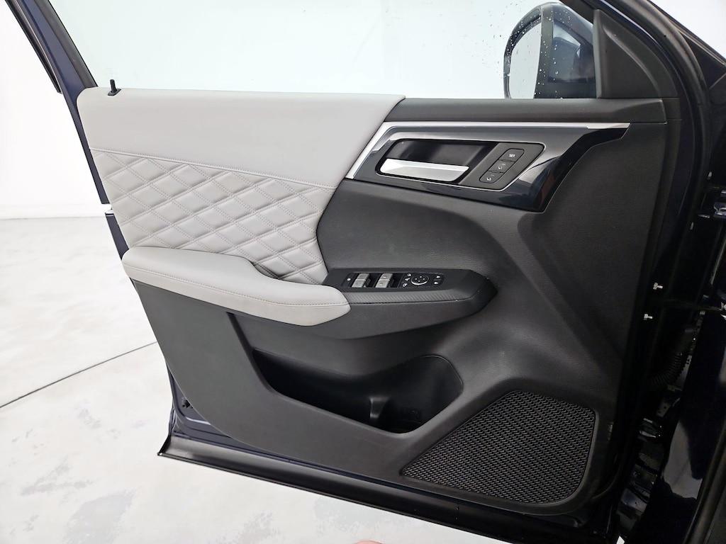 used 2022 Mitsubishi Outlander car, priced at $25,998