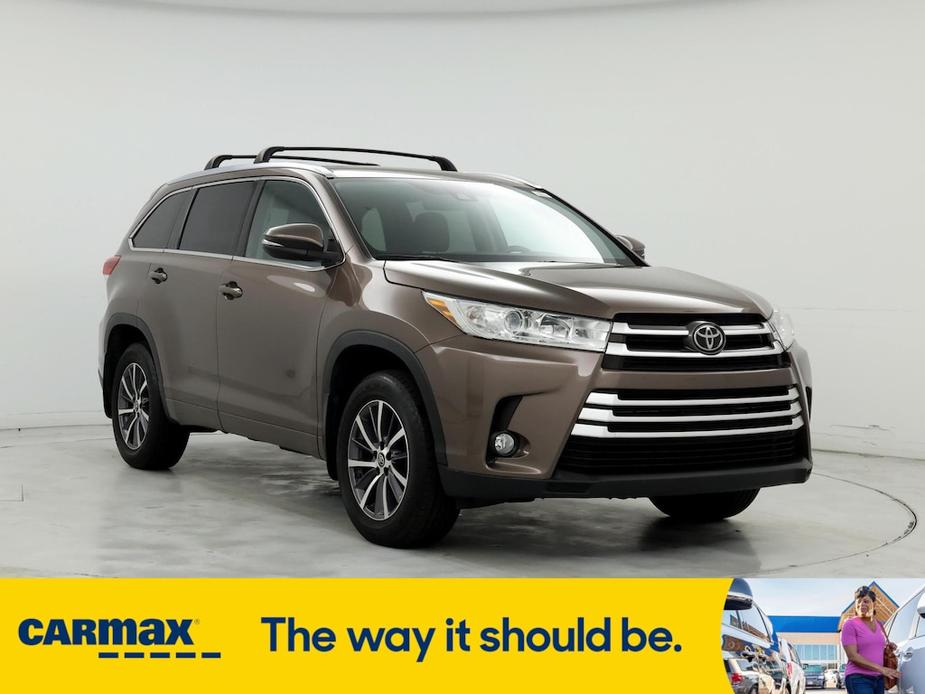 used 2017 Toyota Highlander car, priced at $24,998