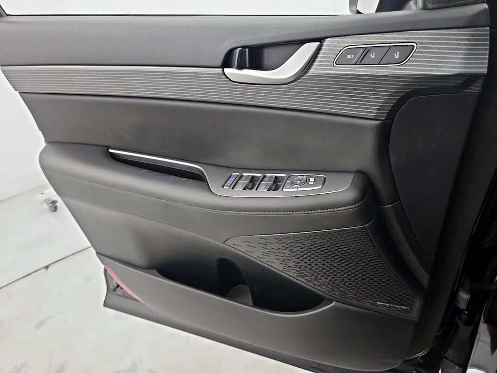 used 2024 Hyundai Palisade car, priced at $42,998