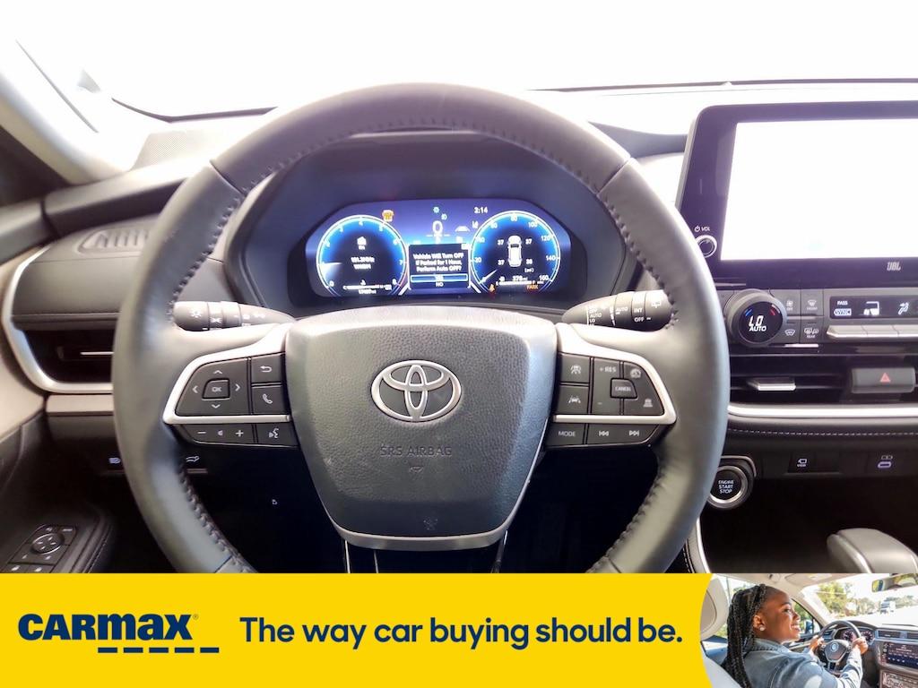 used 2024 Toyota Grand Highlander car, priced at $52,998