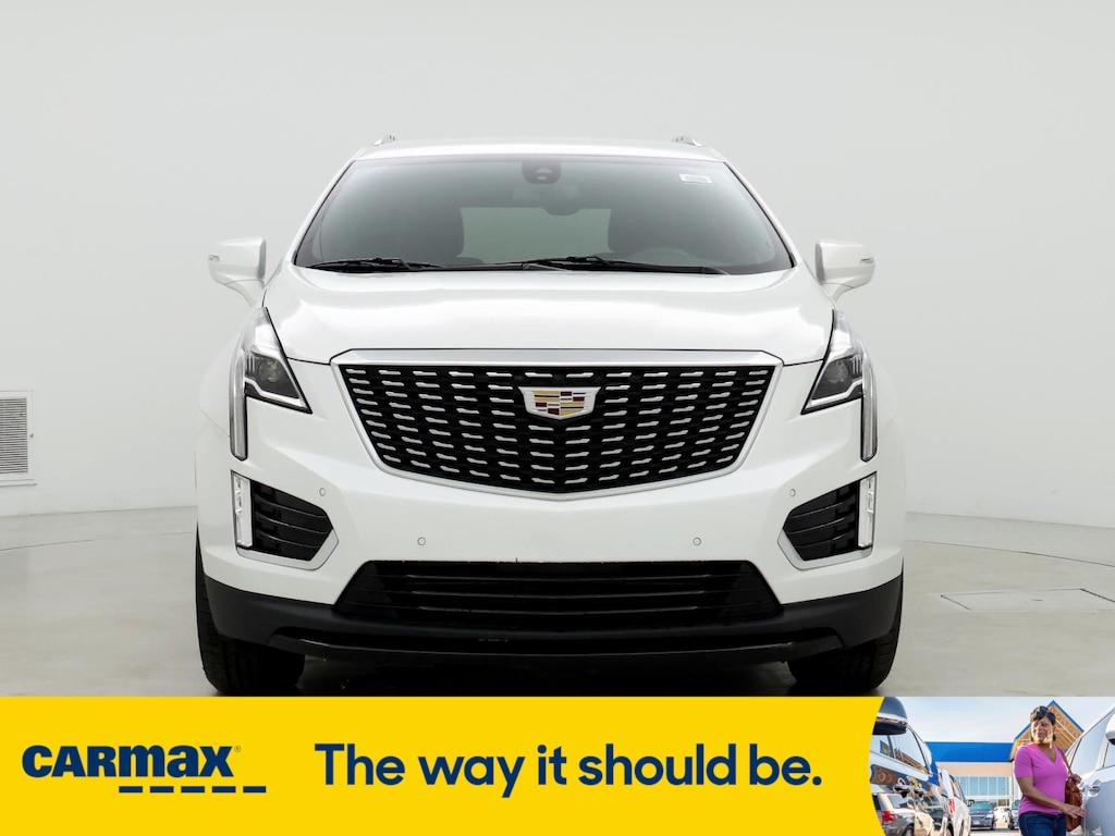 used 2021 Cadillac XT5 car, priced at $26,998