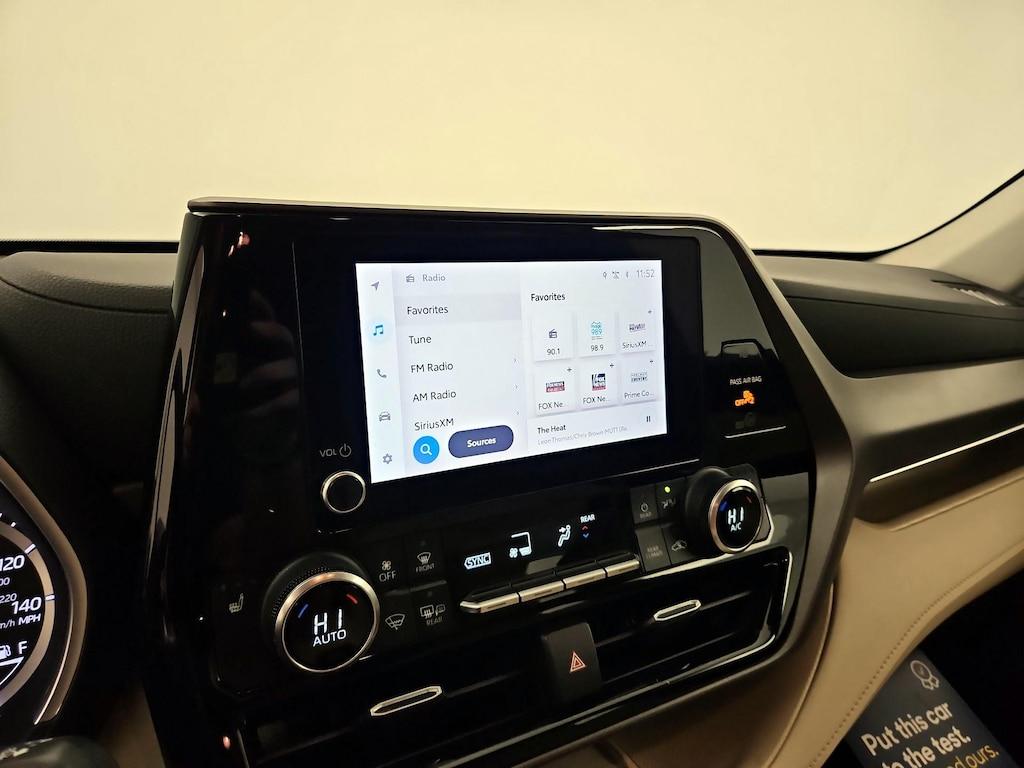 used 2023 Toyota Highlander Hybrid car, priced at $51,998