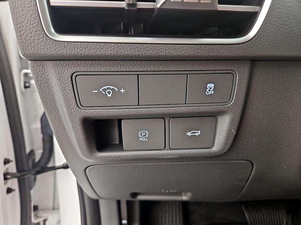 used 2025 Hyundai Sonata car, priced at $28,998