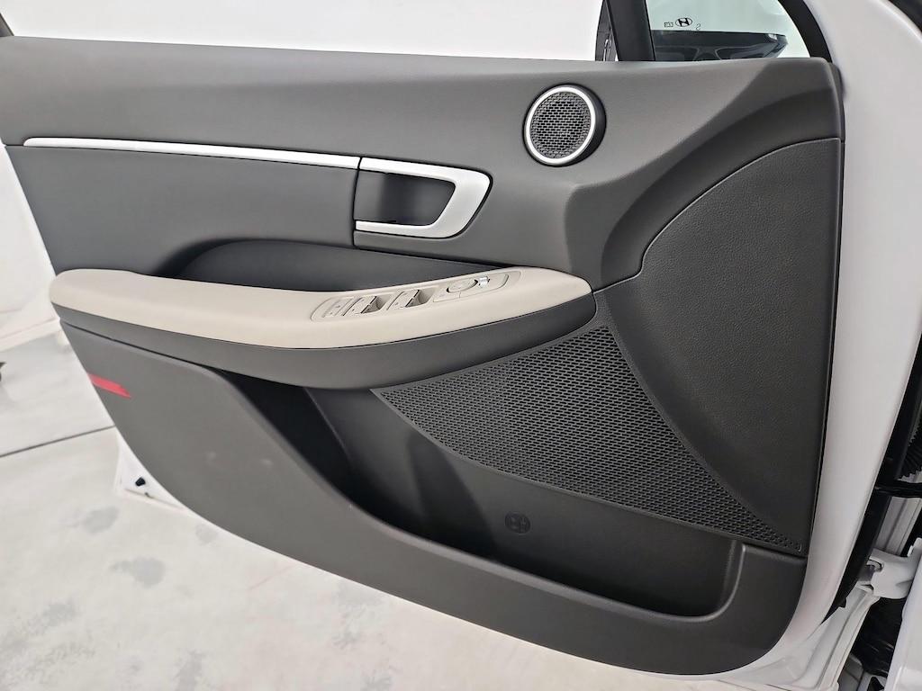 used 2025 Hyundai Sonata car, priced at $28,998