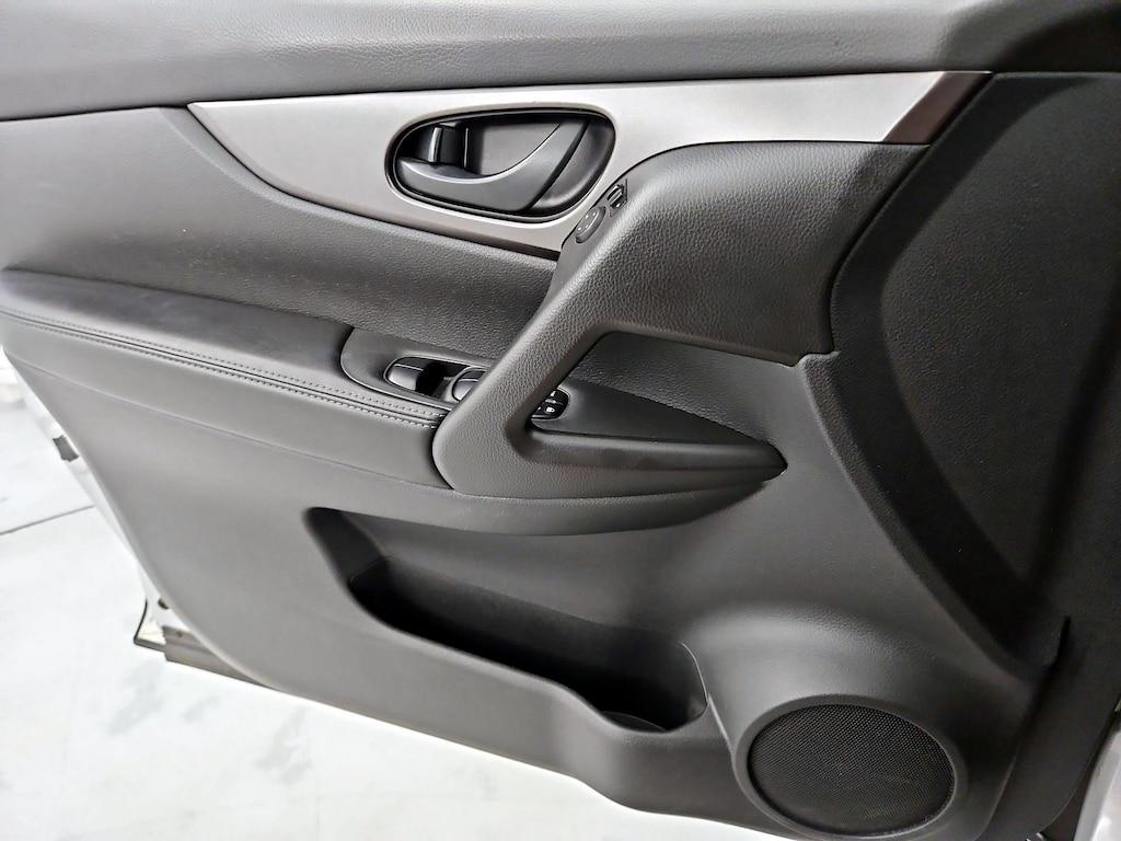 used 2020 Nissan Rogue Sport car, priced at $18,998