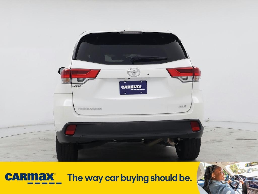 used 2019 Toyota Highlander car, priced at $32,998
