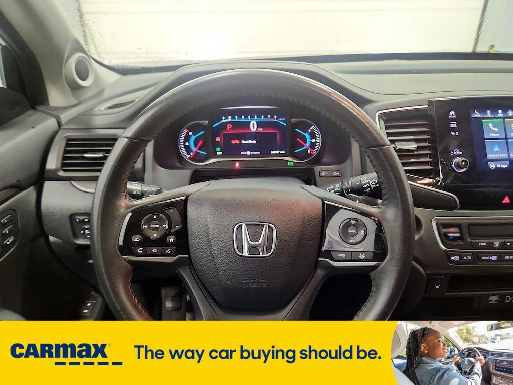 used 2022 Honda Pilot car, priced at $31,998