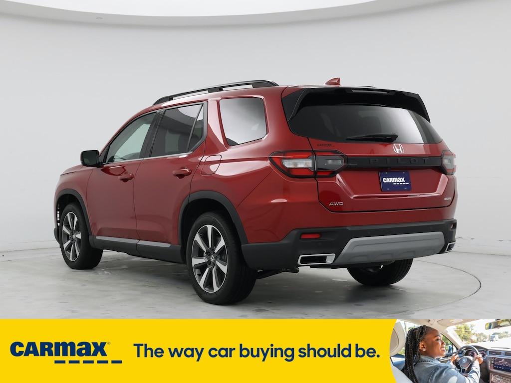 used 2025 Honda Pilot car, priced at $54,998