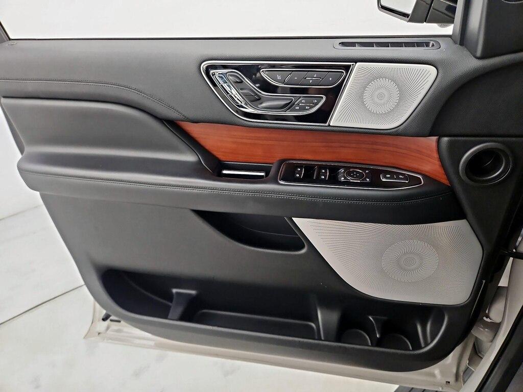 used 2020 Lincoln Navigator car, priced at $48,998