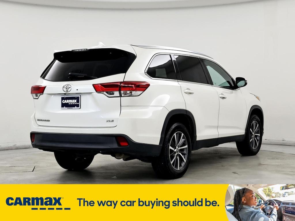 used 2019 Toyota Highlander car, priced at $22,998