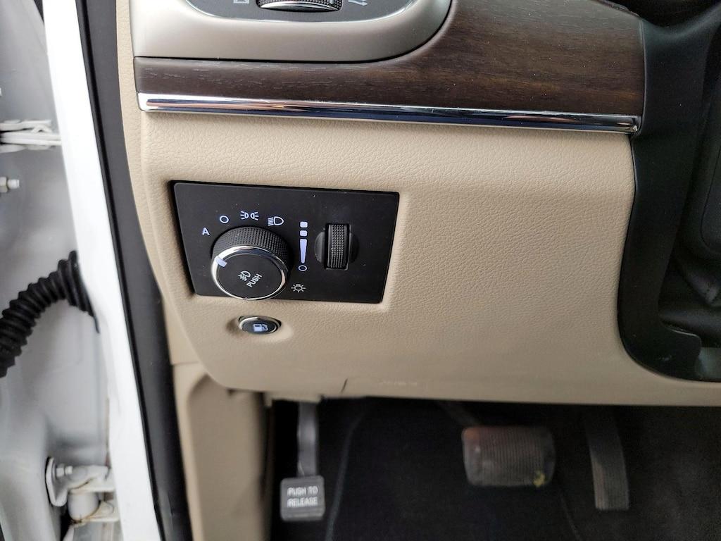 used 2016 Jeep Grand Cherokee car, priced at $18,998