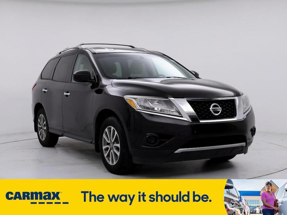 used 2016 Nissan Pathfinder car, priced at $17,998