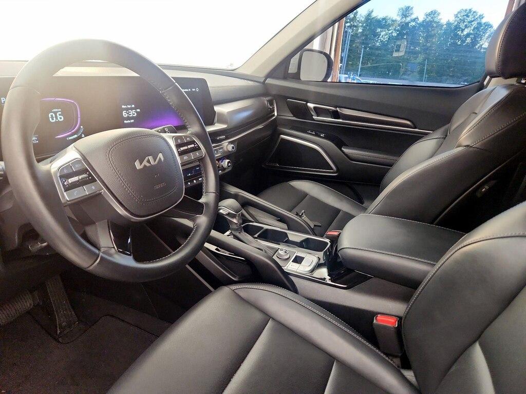 used 2024 Kia Telluride car, priced at $36,998