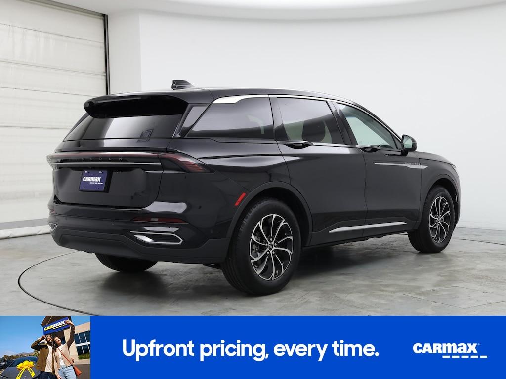 used 2024 Lincoln Nautilus car, priced at $47,998