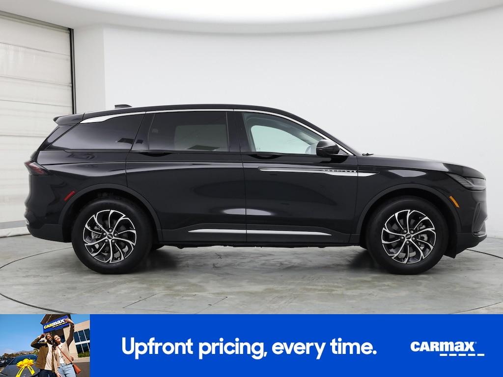 used 2024 Lincoln Nautilus car, priced at $47,998
