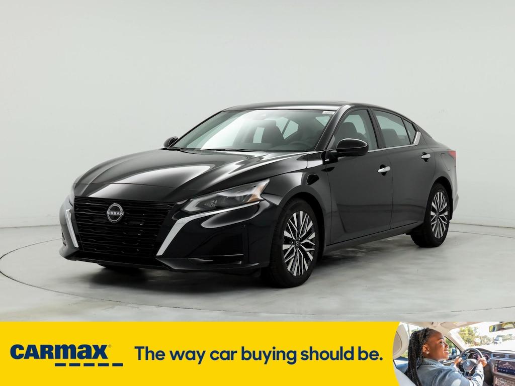 used 2023 Nissan Altima car, priced at $25,998