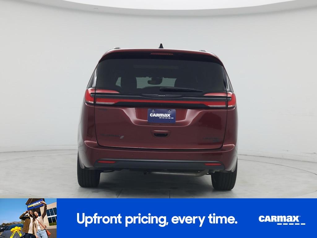 used 2023 Chrysler Pacifica car, priced at $42,998