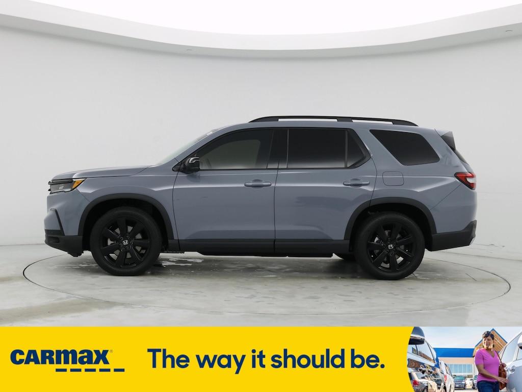 used 2025 Honda Pilot car, priced at $53,998