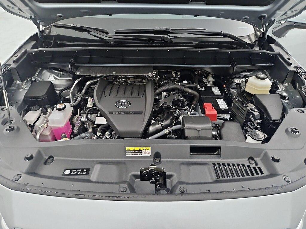 used 2024 Toyota Highlander car, priced at $39,998