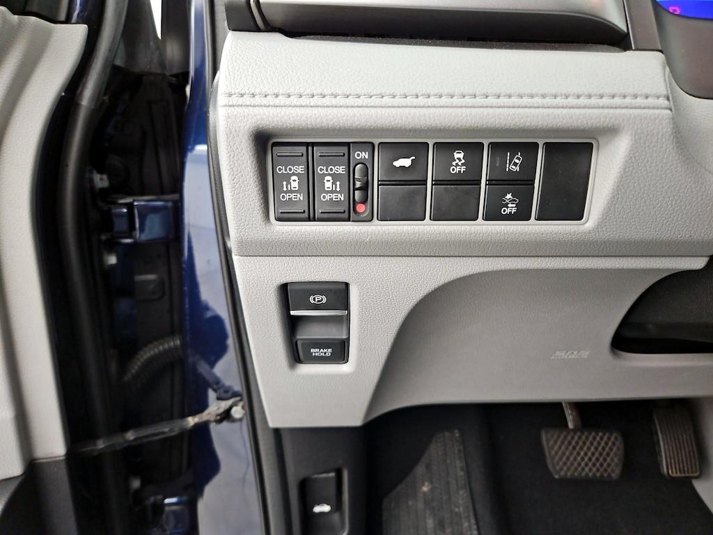 used 2018 Honda Odyssey car, priced at $23,998