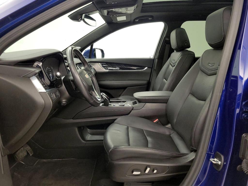 used 2023 Cadillac XT6 car, priced at $42,998