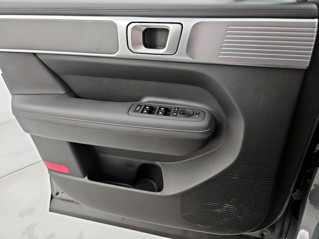used 2025 Hyundai Santa Fe car, priced at $37,998