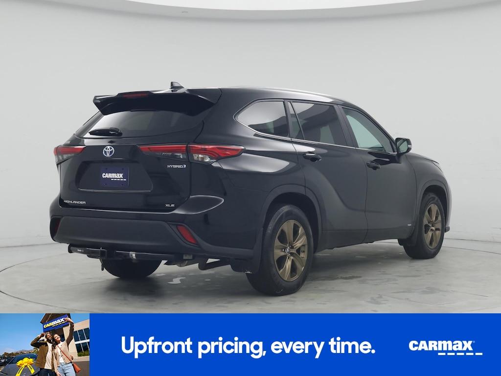 used 2023 Toyota Highlander Hybrid car, priced at $39,998