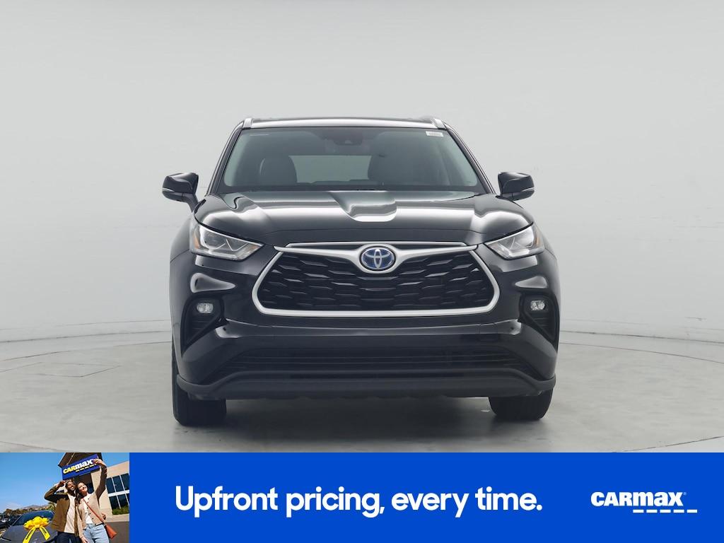 used 2023 Toyota Highlander Hybrid car, priced at $39,998