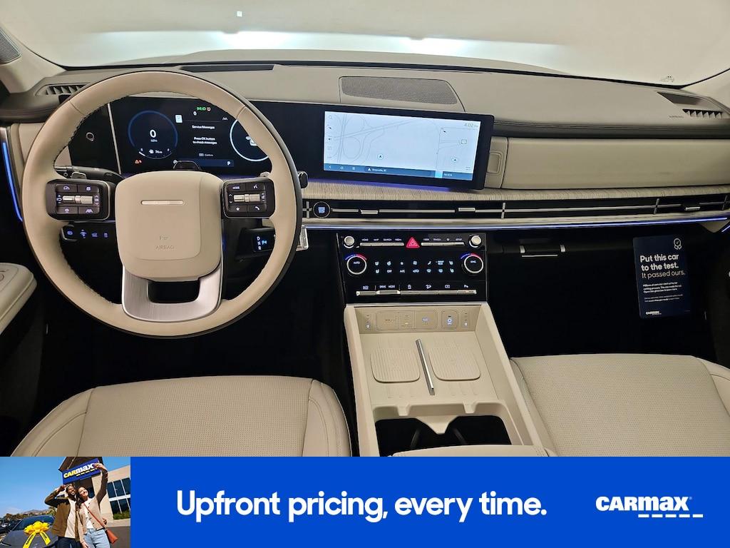 used 2025 Hyundai Santa Fe car, priced at $44,998