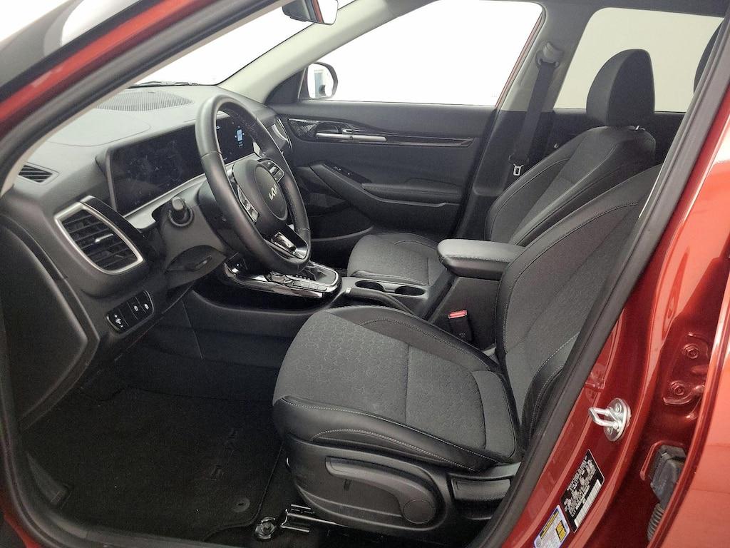 used 2024 Kia Seltos car, priced at $24,998