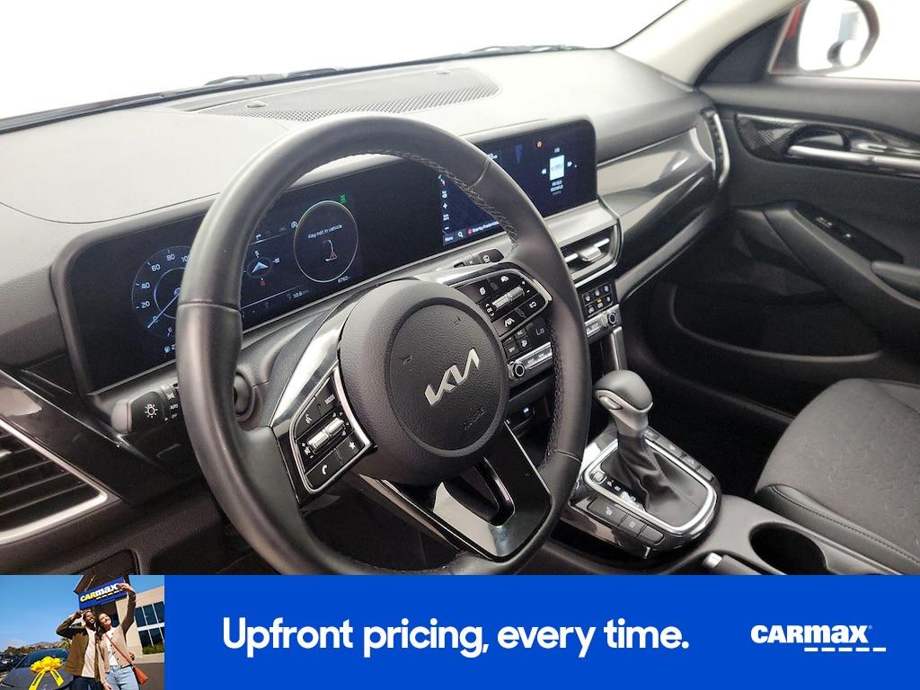 used 2024 Kia Seltos car, priced at $24,998