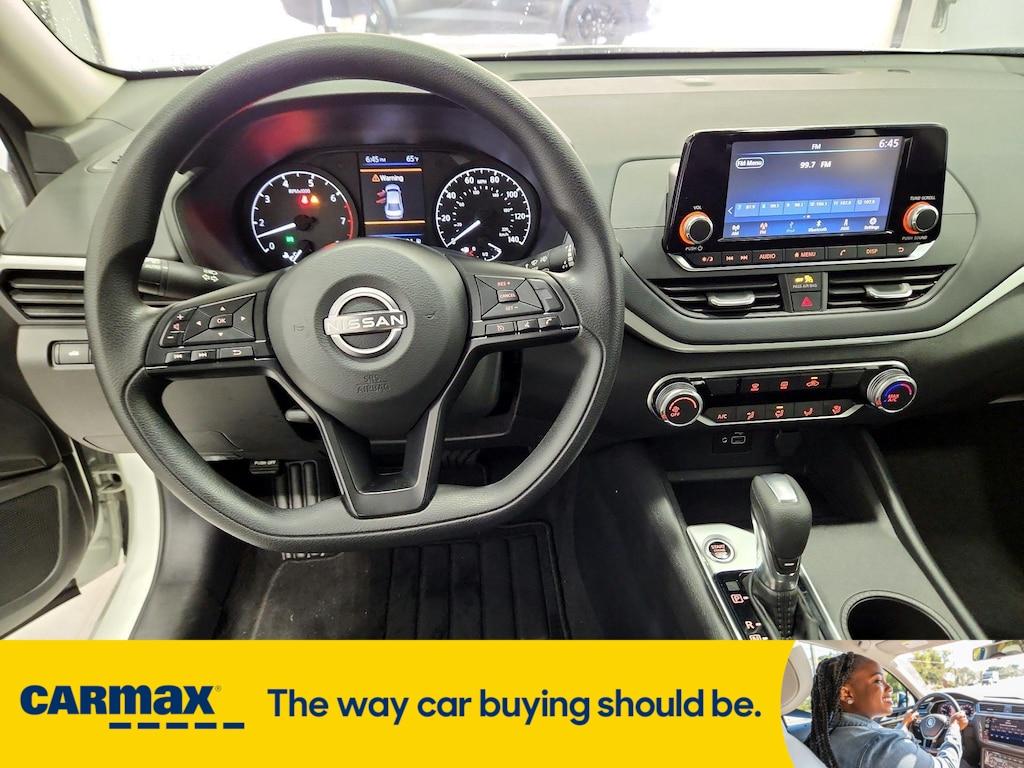 used 2023 Nissan Altima car, priced at $22,998