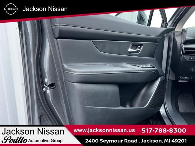 new 2025 Nissan Murano car, priced at $45,555