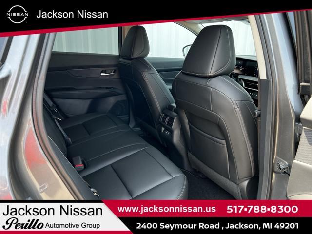 new 2025 Nissan Murano car, priced at $45,555