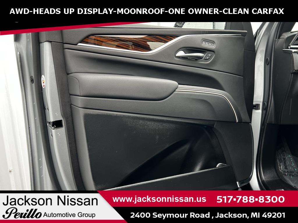 used 2024 Cadillac Escalade car, priced at $87,995