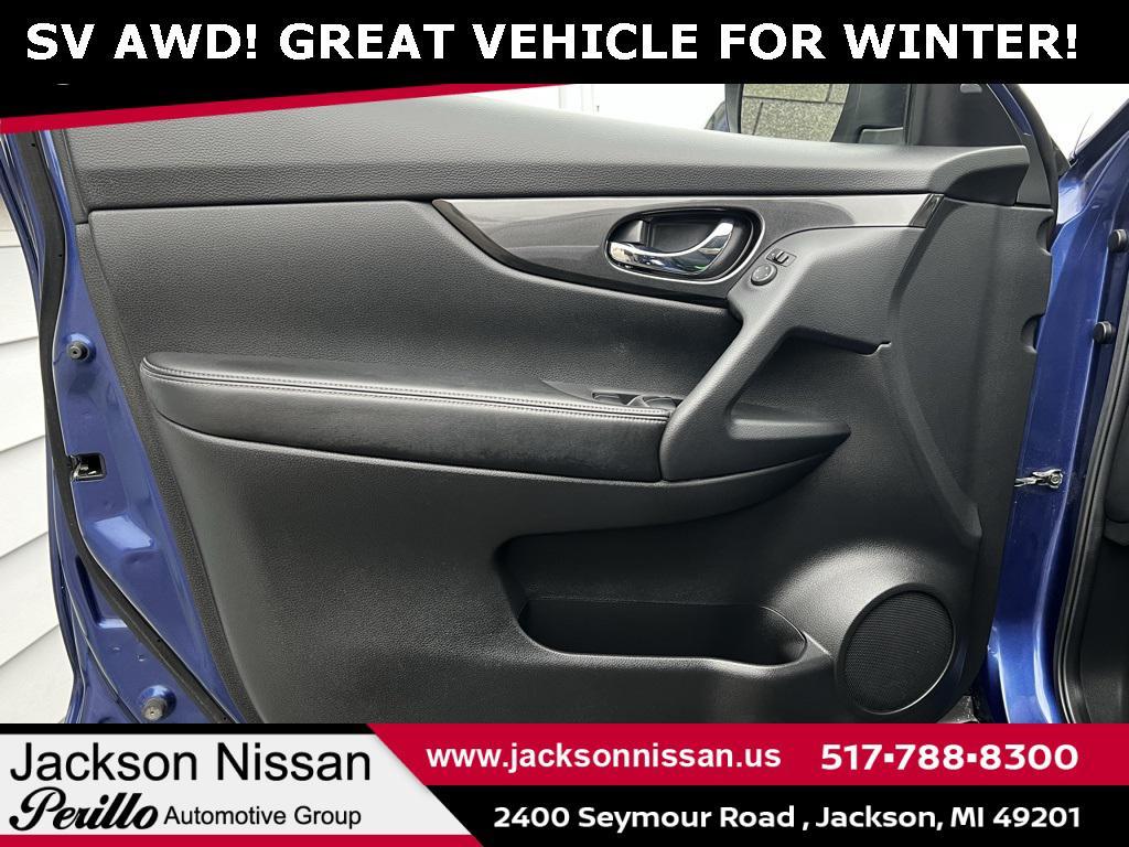 used 2017 Nissan Rogue car, priced at $9,998