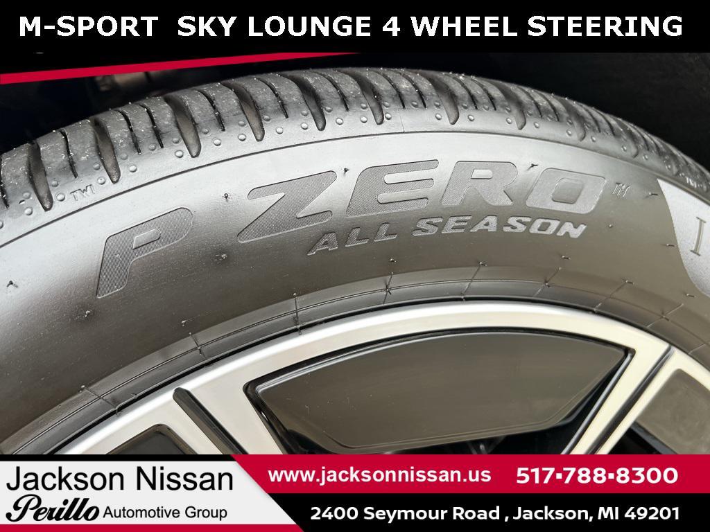 used 2025 BMW 760 car, priced at $111,895