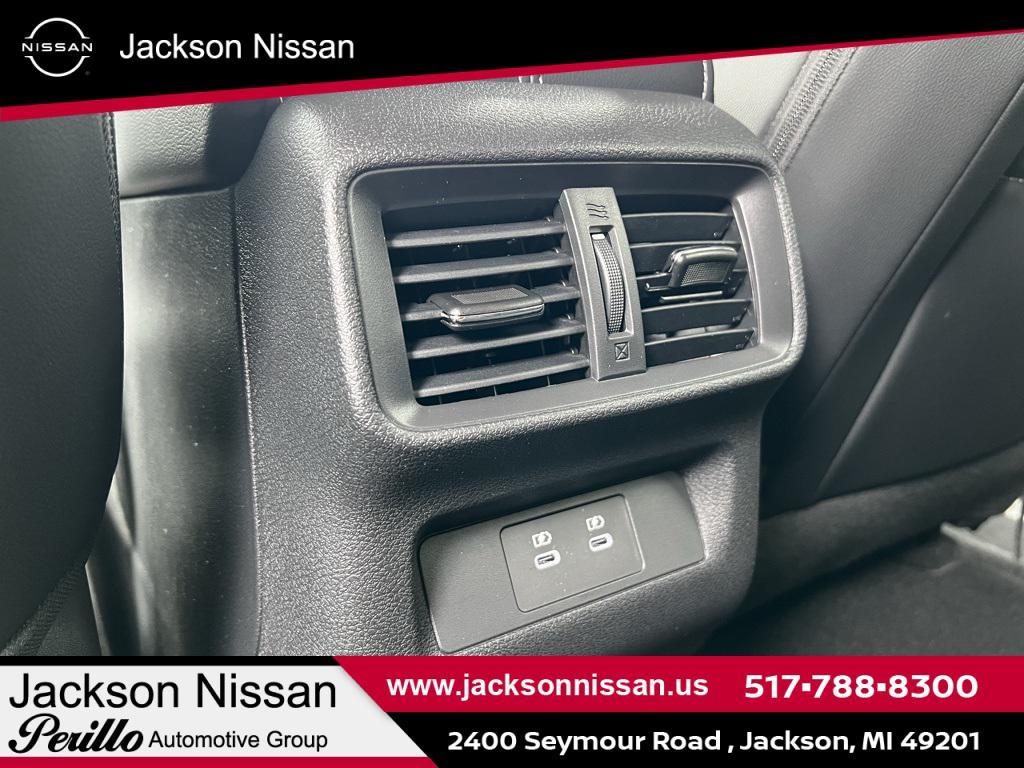 new 2025 Nissan Murano car, priced at $49,170