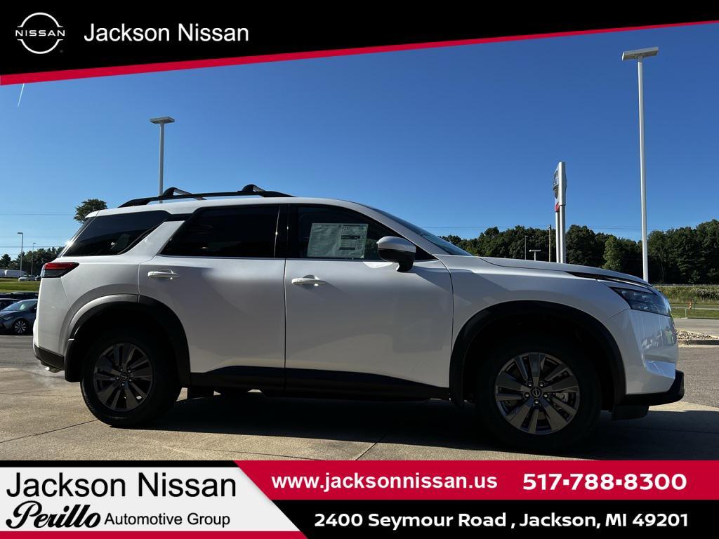 new 2025 Nissan Pathfinder car, priced at $44,595