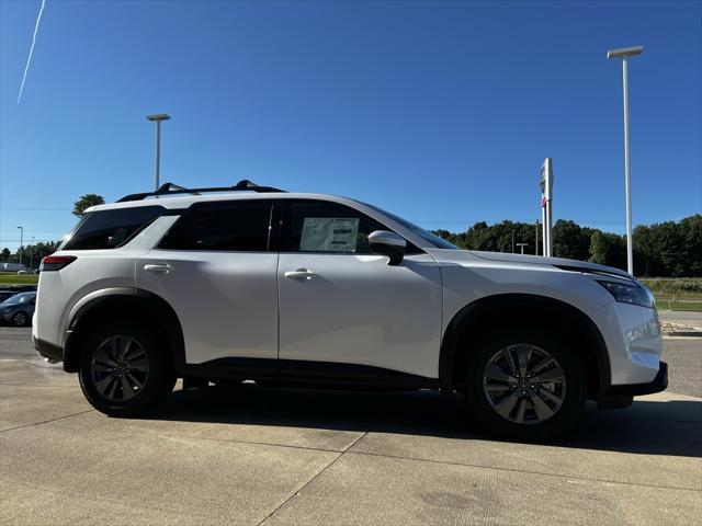 new 2025 Nissan Pathfinder car, priced at $44,595