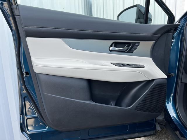 new 2025 Nissan Murano car, priced at $51,005