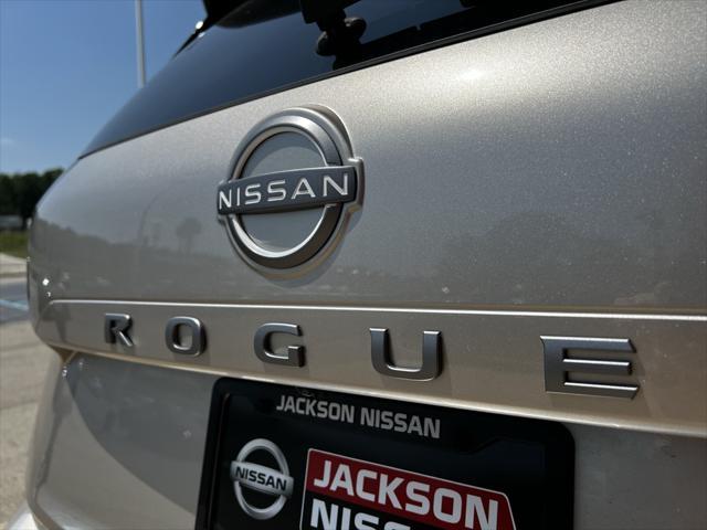 new 2025 Nissan Rogue car, priced at $44,925