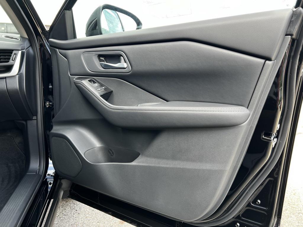 new 2026 Nissan Rogue car, priced at $33,600