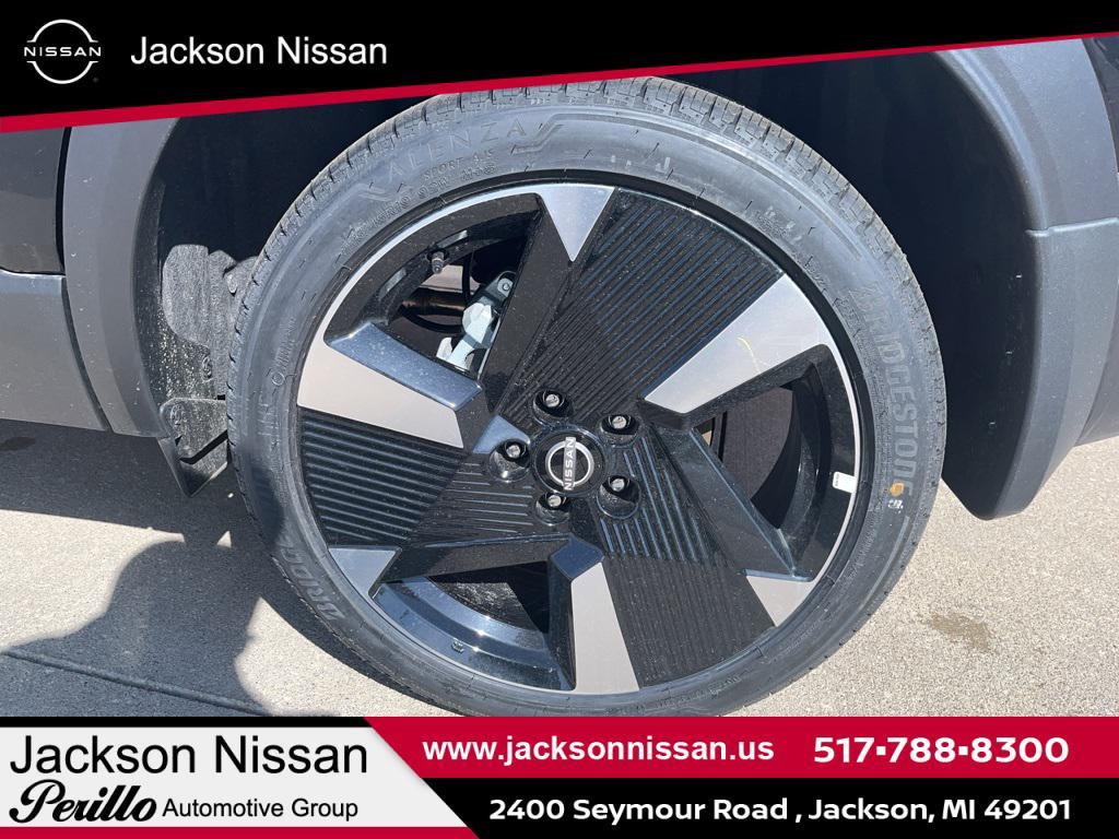 new 2025 Nissan Kicks car, priced at $29,510