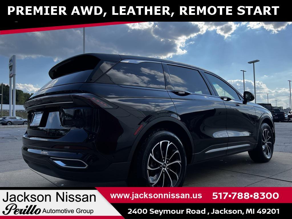 used 2024 Lincoln Nautilus car, priced at $45,498