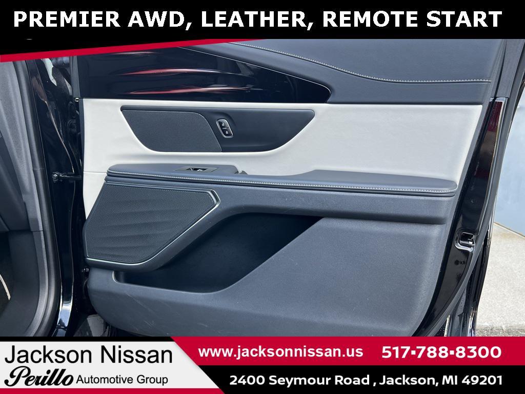 used 2024 Lincoln Nautilus car, priced at $45,498