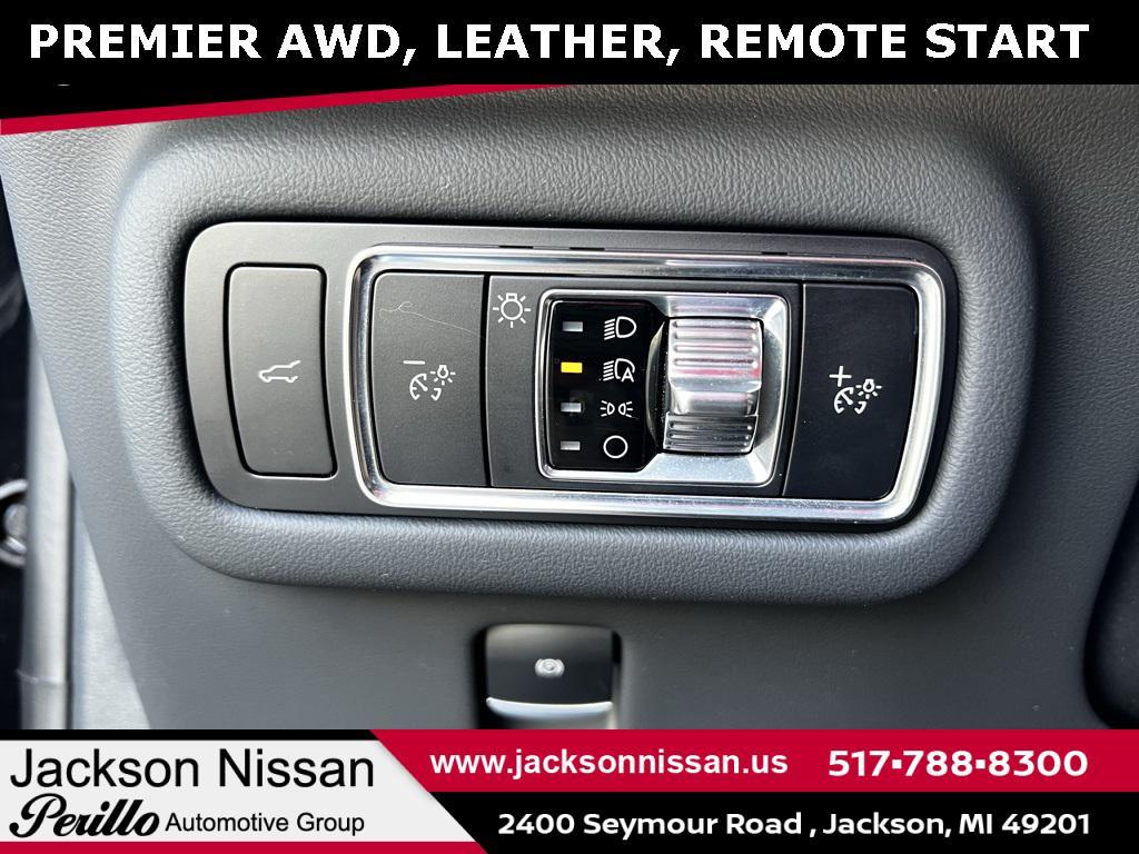 used 2024 Lincoln Nautilus car, priced at $45,498